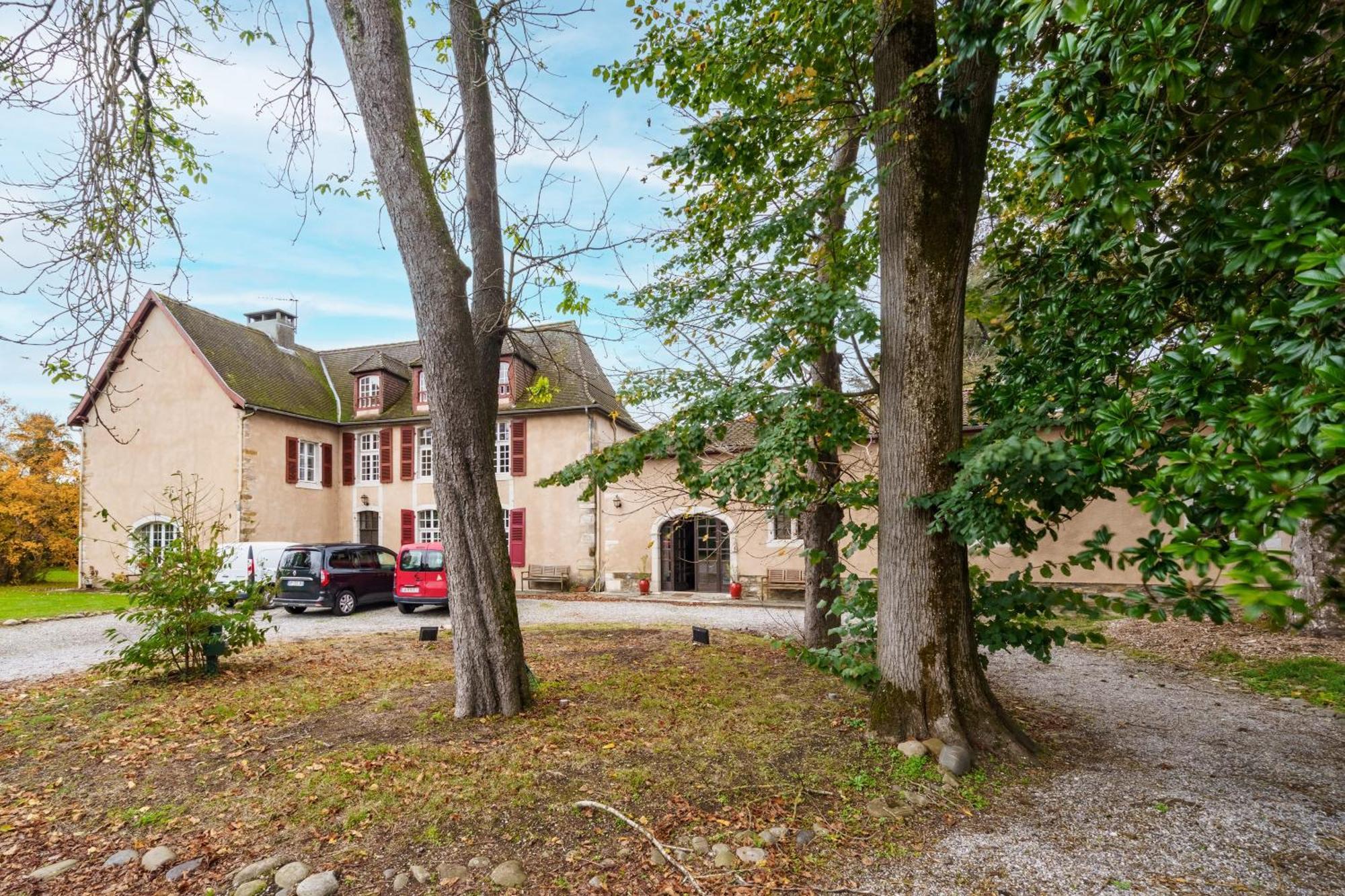 La Petite Maison - Avec Piscine Partagee Vila Osserain-Rivareyte Exterior foto